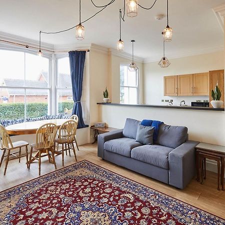 Ferienwohnung Ground Floor At The Old Vicarage Scarborough Exterior foto